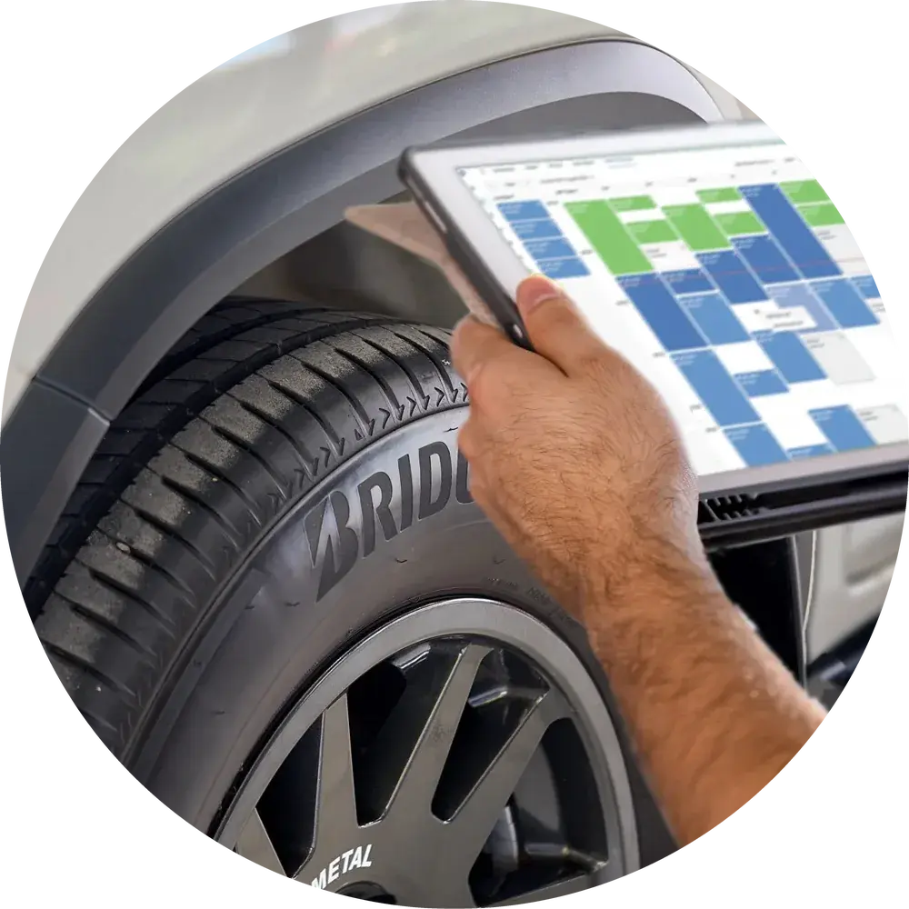 bridgestone-tyre-tablet-curved